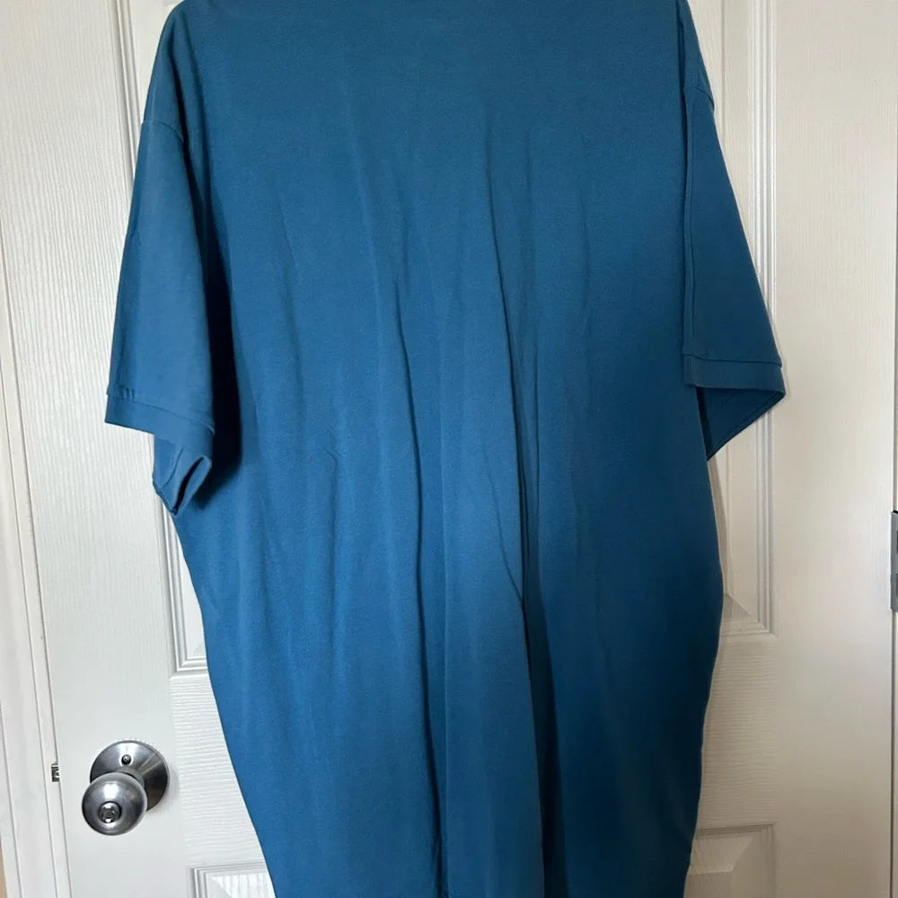 Old navy polo shirt - Picture 3 of 4